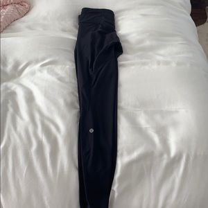 Lululemon leggings full length size 6